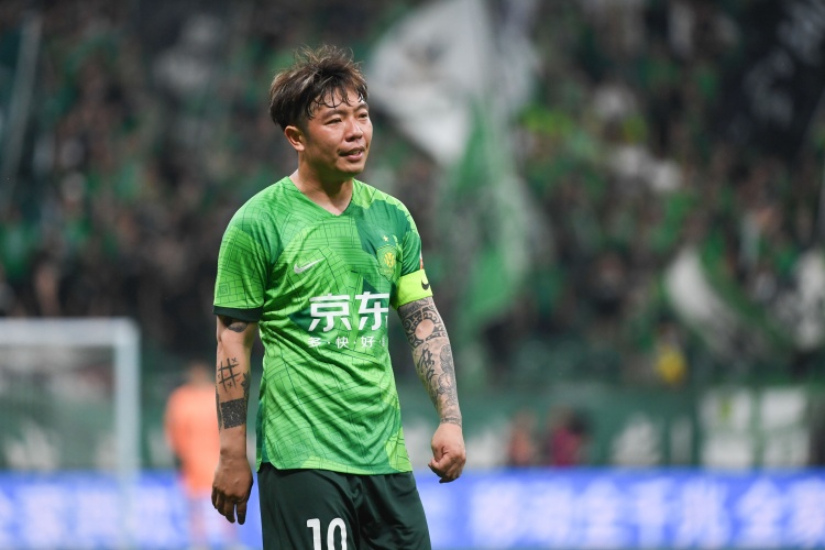 博主：張稀哲、池忠國、王剛、柏楊與國安俱樂部完成續(xù)約